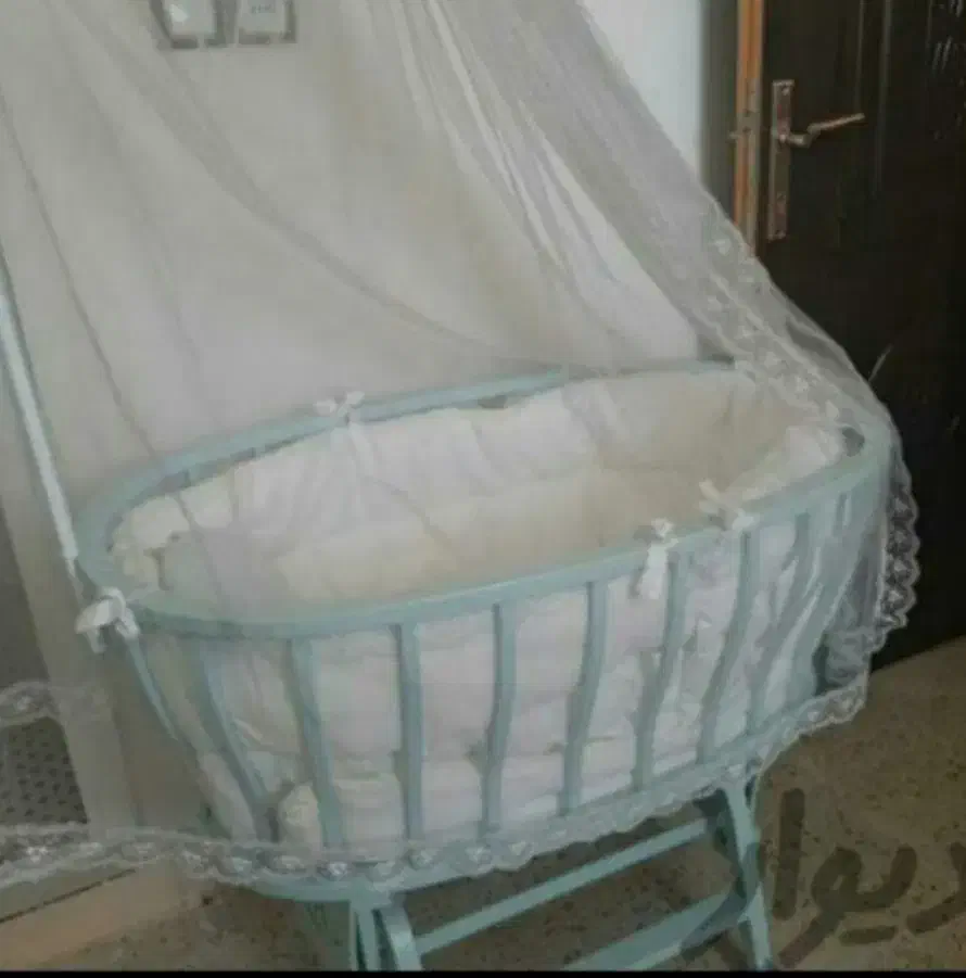 تخت کودک و نوجوان|تخت و صندلی بچه|فسا, |دیوار