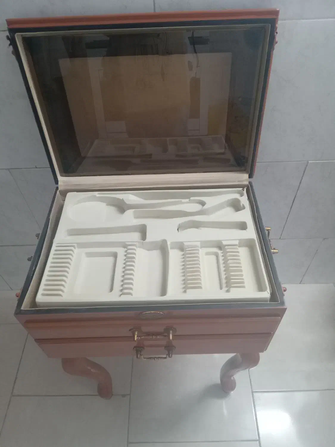 کنسول قاشق و چنگال دالتون|بوفه، ویترین، کنسول|قرچک, محمد آباد|دیوار