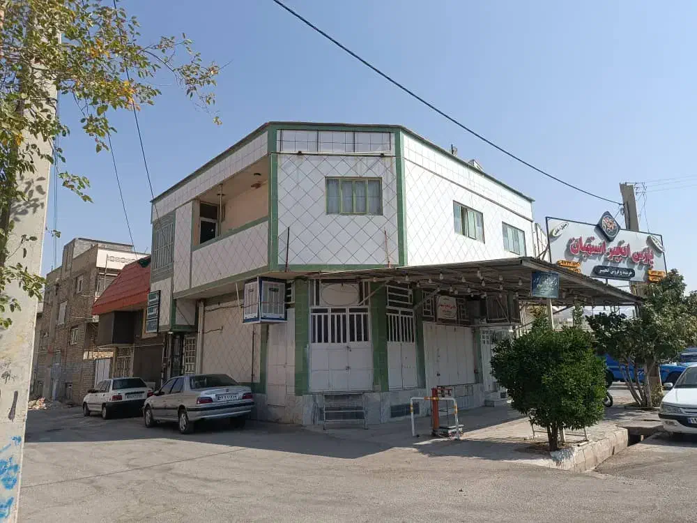 تهاتر  آپارتمان تجاری مسکونی استهبان با ملک شیراز|فروش آپارتمان|استهبان, |دیوار