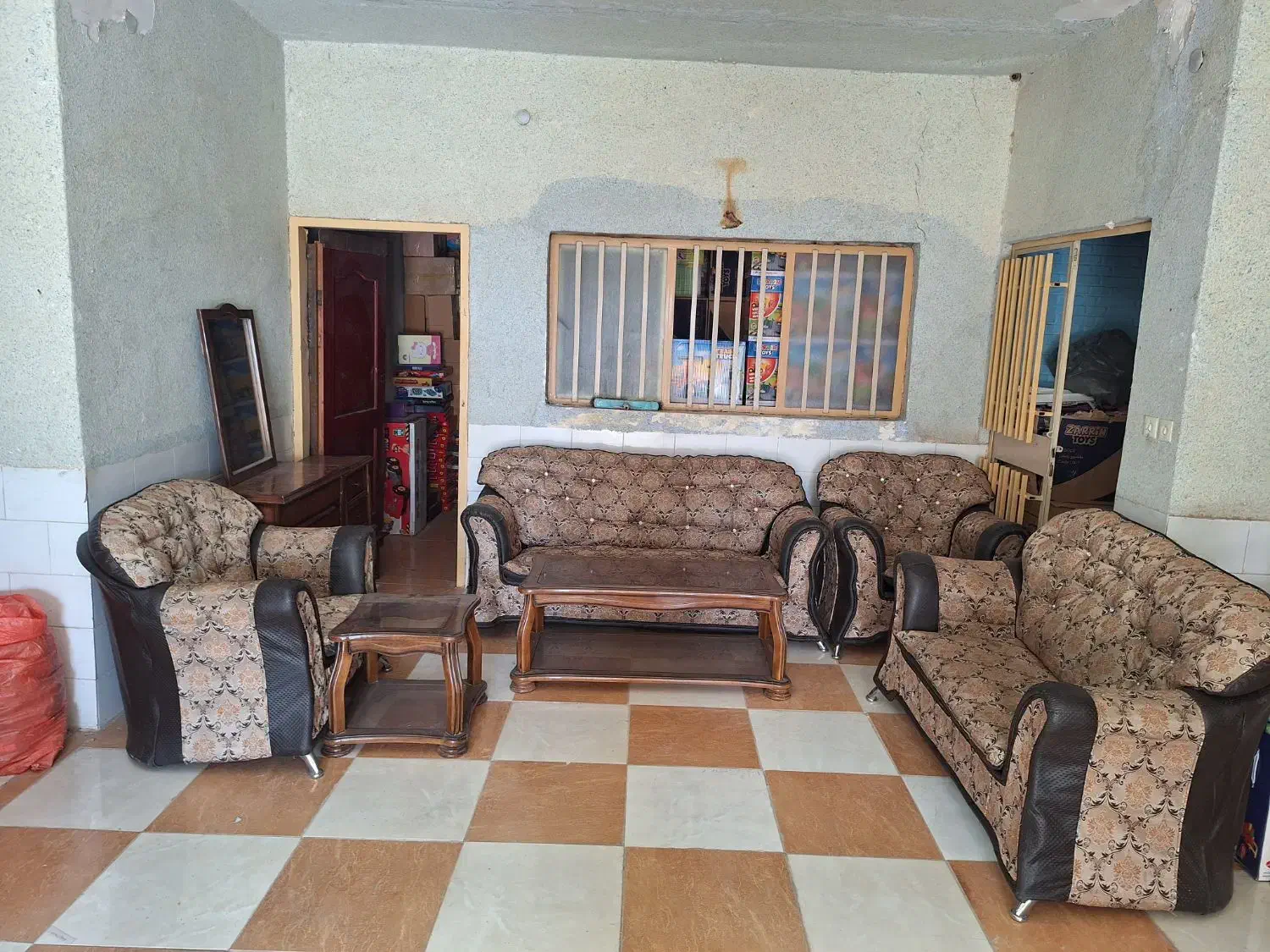 مبل 7نفره|مبلمان خانگی و میز عسلی|یزد, |دیوار