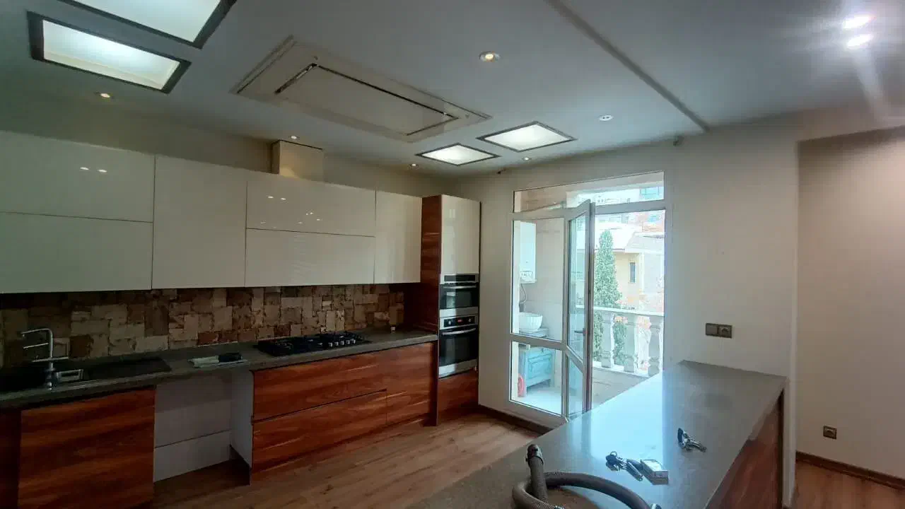 اجاره آپارتمان ۱۳۰ متری جردن شمالی