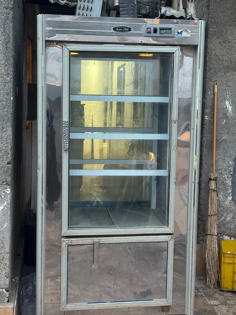 یخچال کبابی ویترینی ابتکار سرما|فروشگاه و مغازه|قم, زنبیل آباد|دیوار
