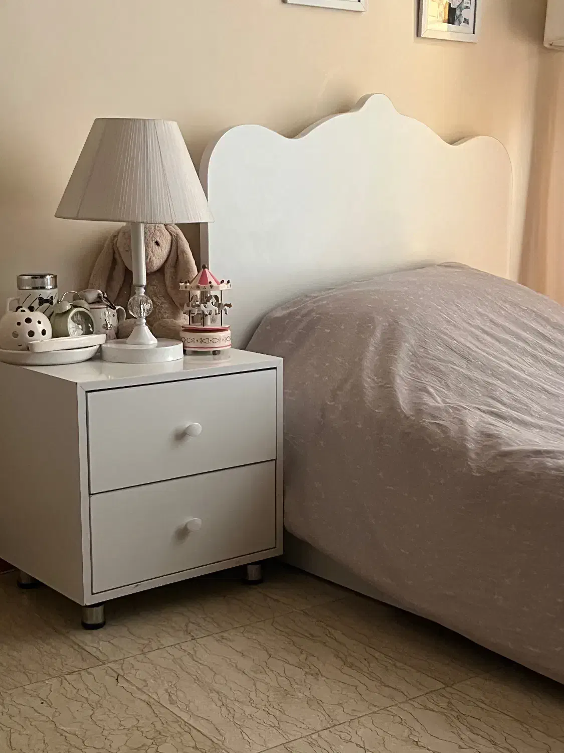 سرویس خواب|تخت و سرویس خواب|سبزوار, ولیعصر (نجار آباد)|دیوار