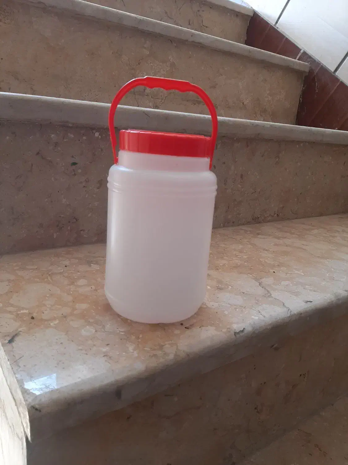 دبه پلاستیکی ۲ کیلویی|ظروف نگهدارنده، پلاستیکی، یکبارمصرف|کرج, شهرک بنفشه|دیوار