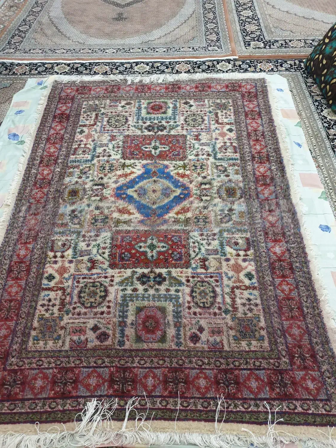 دستبافت ۳متری کاملا نو|فرش|اردبیل, |دیوار