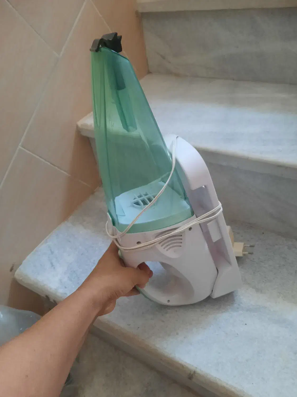 جاروشارژی خودرووآشپزخانه|جاروبرقی، جارو شارژی، بخارشو|قروه, |دیوار