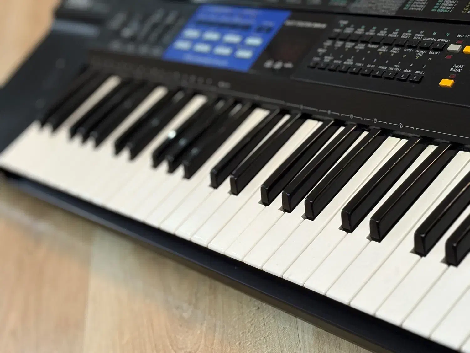 کیبورد کسیو casio ct-470|پیانو، کیبورد، آکاردئون|رشت, سعدی (تختی)|دیوار