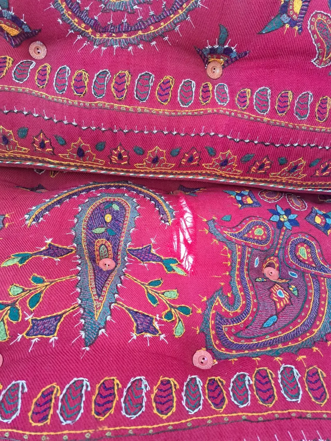 دو تا پشتی پته|پشتی|کرمان, |دیوار