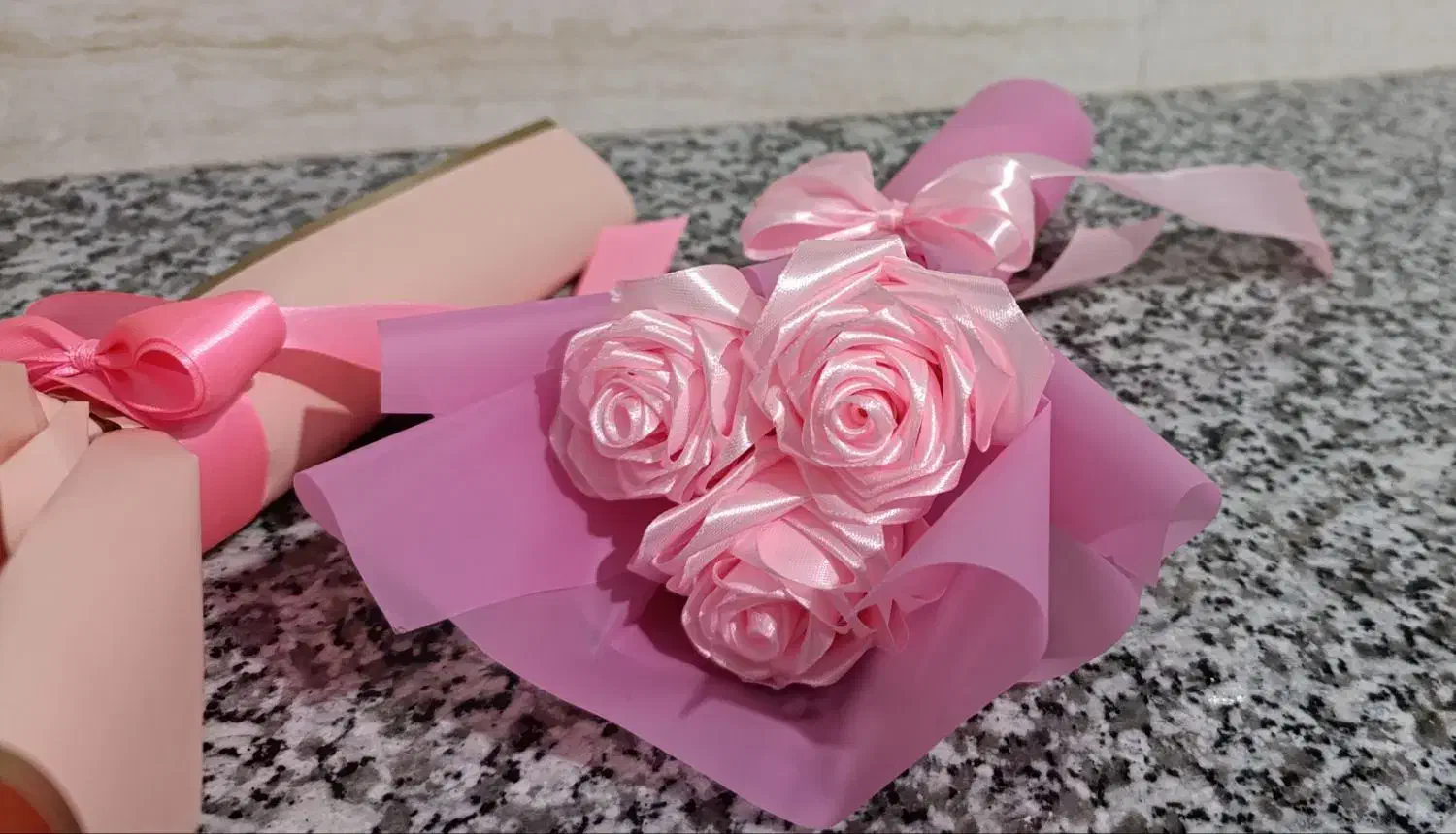 گل روبانی|گل مصنوعی|گرگان, |دیوار