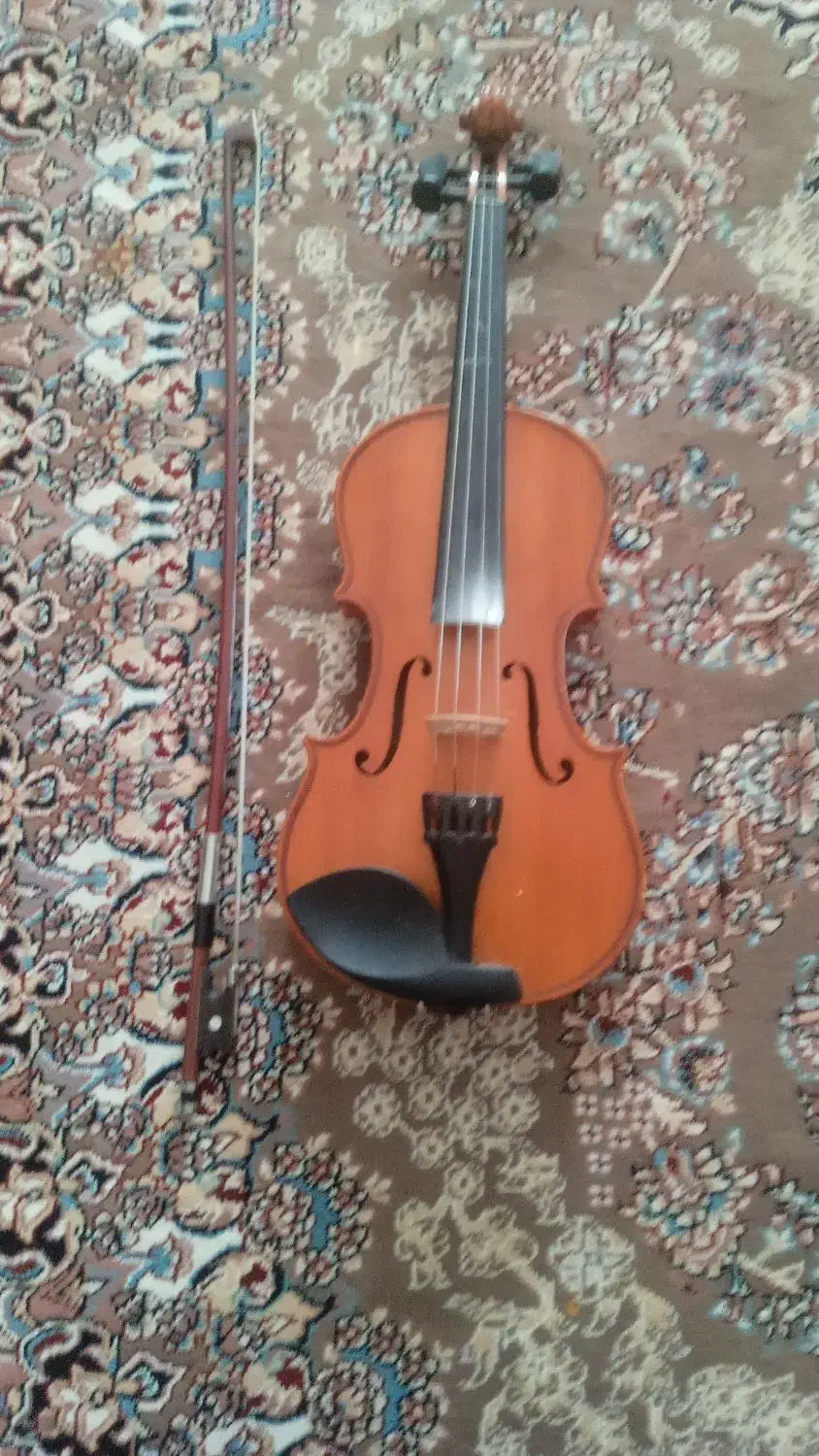 ویولن|ویولن|خمین, |دیوار