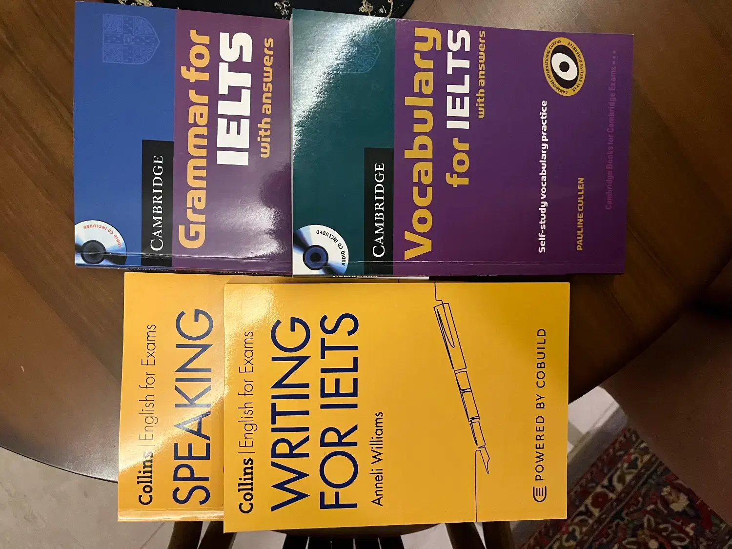 4 عدد کتاب ایلتس|کتاب و مجله آموزشی|تهران, آرارات|دیوار