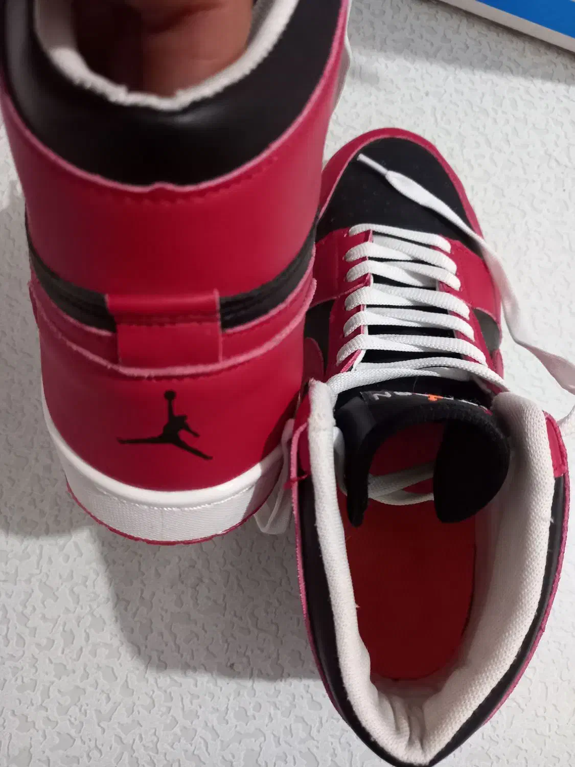 کشف نایک جردن|کیف، کفش، کمربند|ارومیه, |دیوار