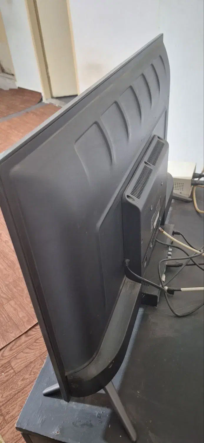 تلوزیون ال ای دی ۳۲|تلویزیون و پروژکتور|ملارد, |دیوار