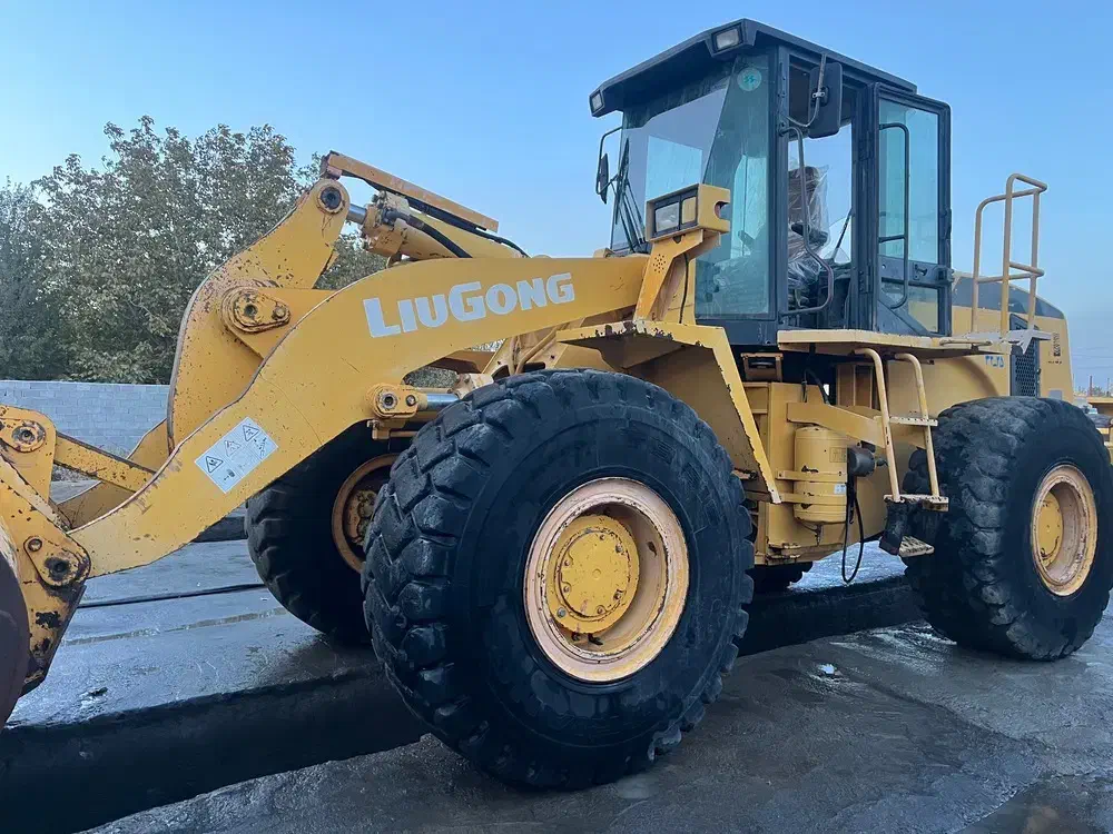 لودر لئوگانگ 856|خودرو سنگین|میاندوآب, |دیوار