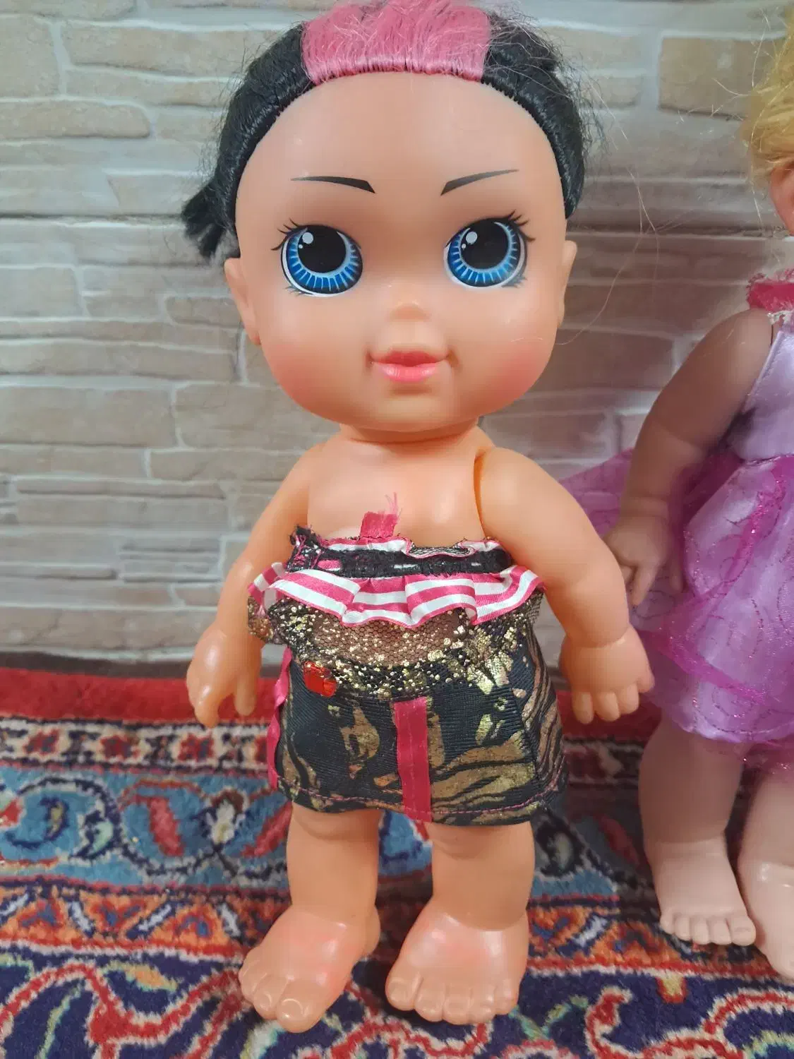 عروسک|اسباب‌بازی بچه|تهران, خزانه|دیوار