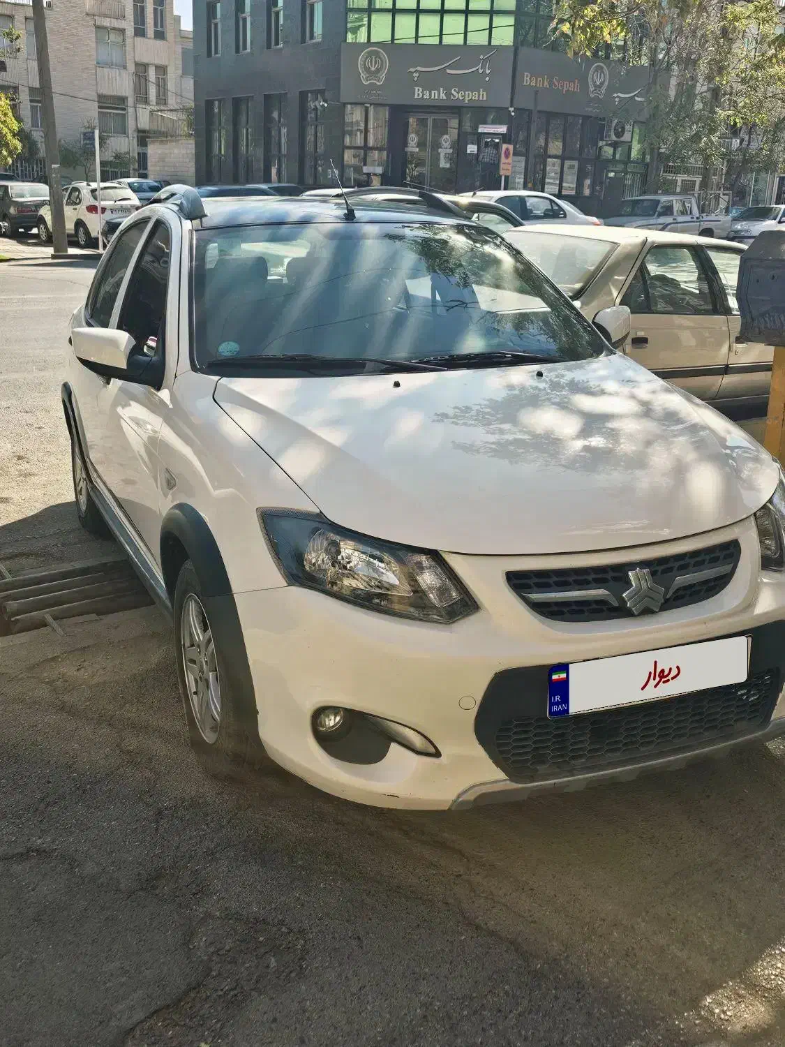 کوییک rسفید مشکی دریچه سیمی سقف مشکی|خودرو سواری و وانت|اراک, |دیوار