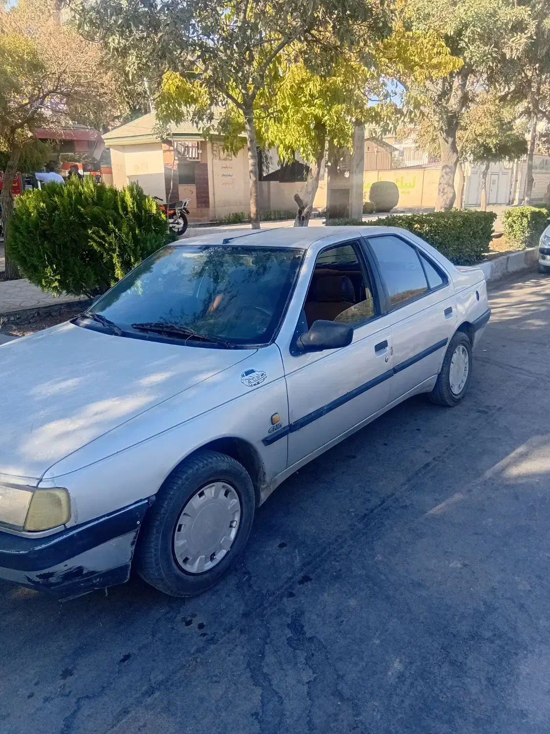 پژو روآ (ROA) سال دوگانه سوز، مدل ۱۳۹۰|خودرو سواری و وانت|کرمانشاه, |دیوار