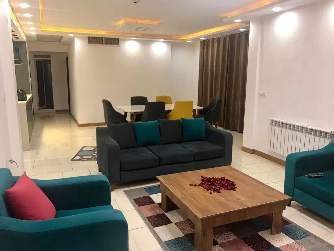 اجاره منزل مبله|اجارهٔ کوتاه‌مدت آپارتمان و سوئیت|شیراز, کوی زهرا|دیوار