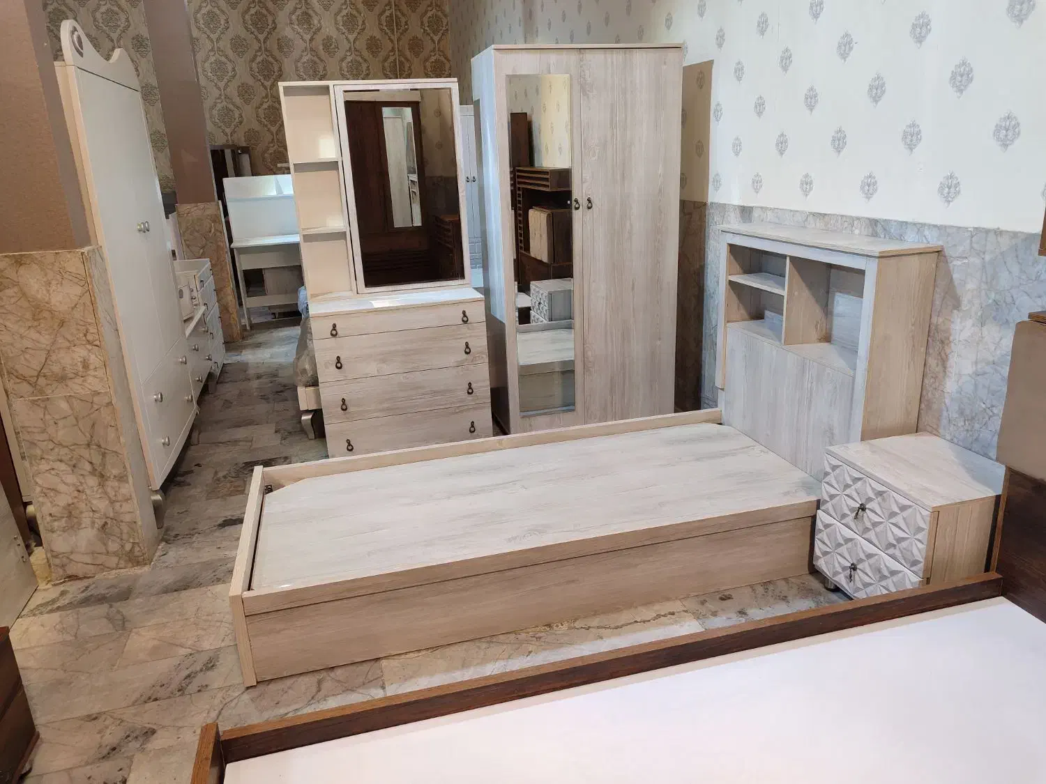 سرویس(کمدلباس دراور جاکفشی)کمد لباس چوبیتان|جاکفشی، کمد، دراور|مشهد, نکاح|دیوار