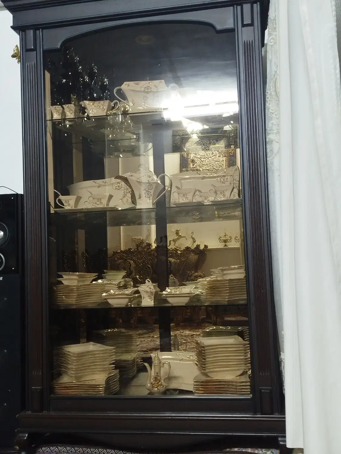 ویترین چوب سالم|بوفه، ویترین، کنسول|قم, چهل درخت‎|دیوار