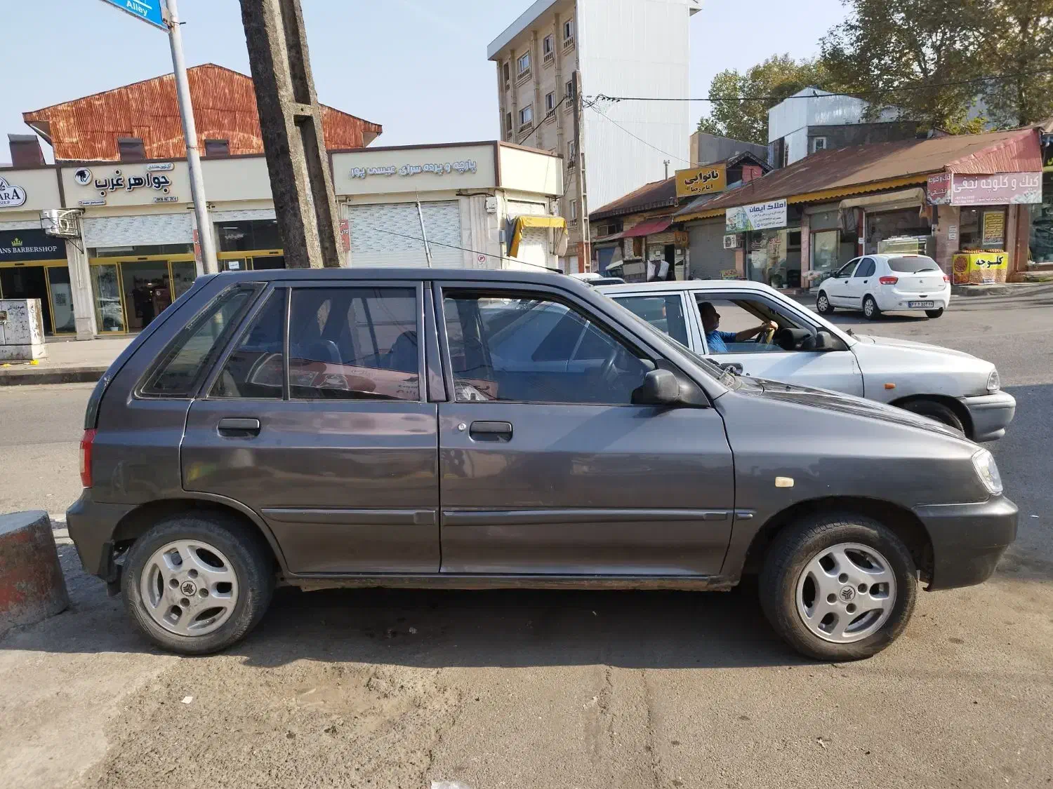 111sx 196000کارکرد|خودرو سواری و وانت|رشت, حمیدیان|دیوار