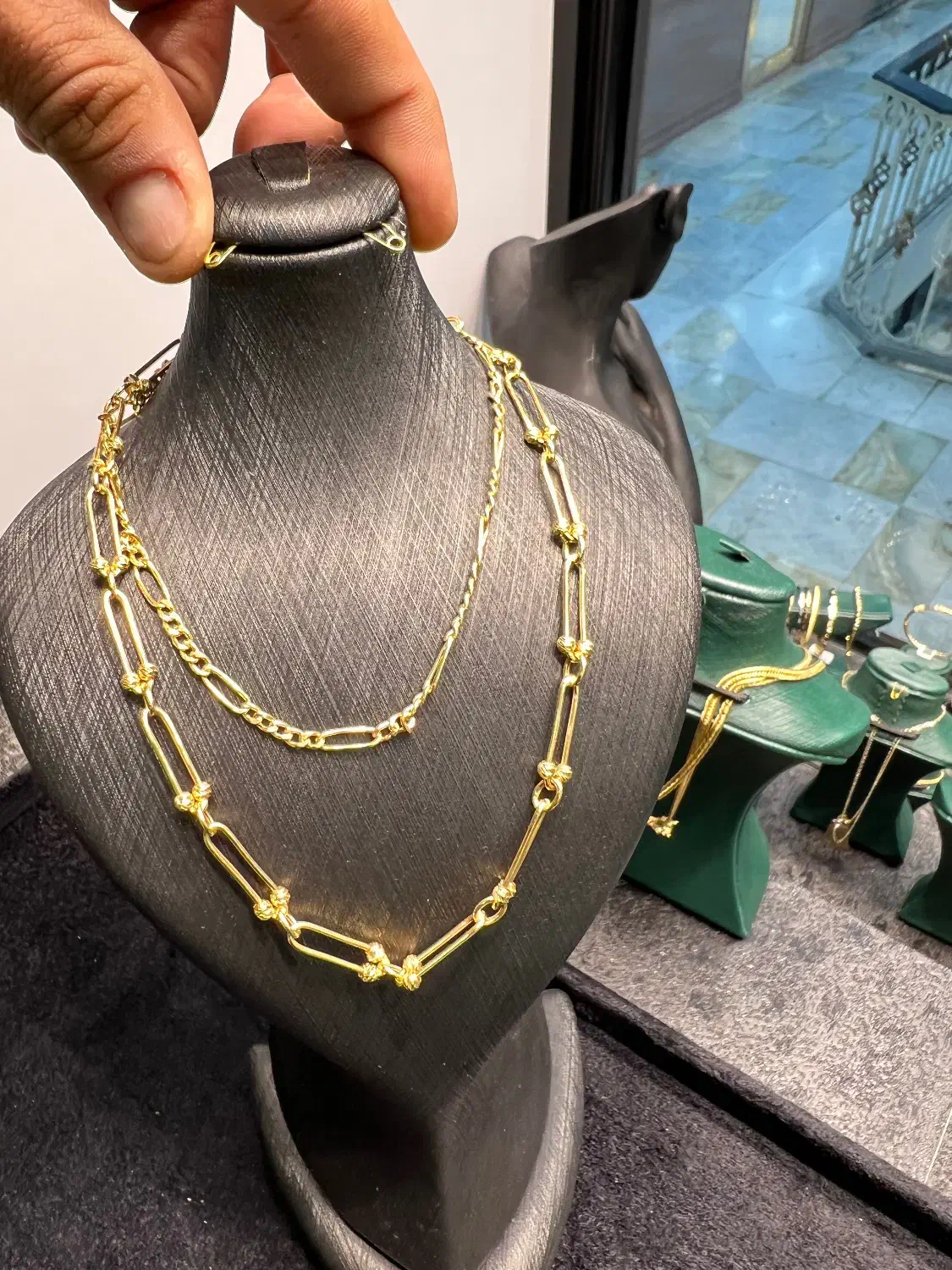 طلا نو آکبند ۱۸ عیار با اجرت ۴ درصد تنوع بالا|جواهرات|تهران, صادقیه|دیوار