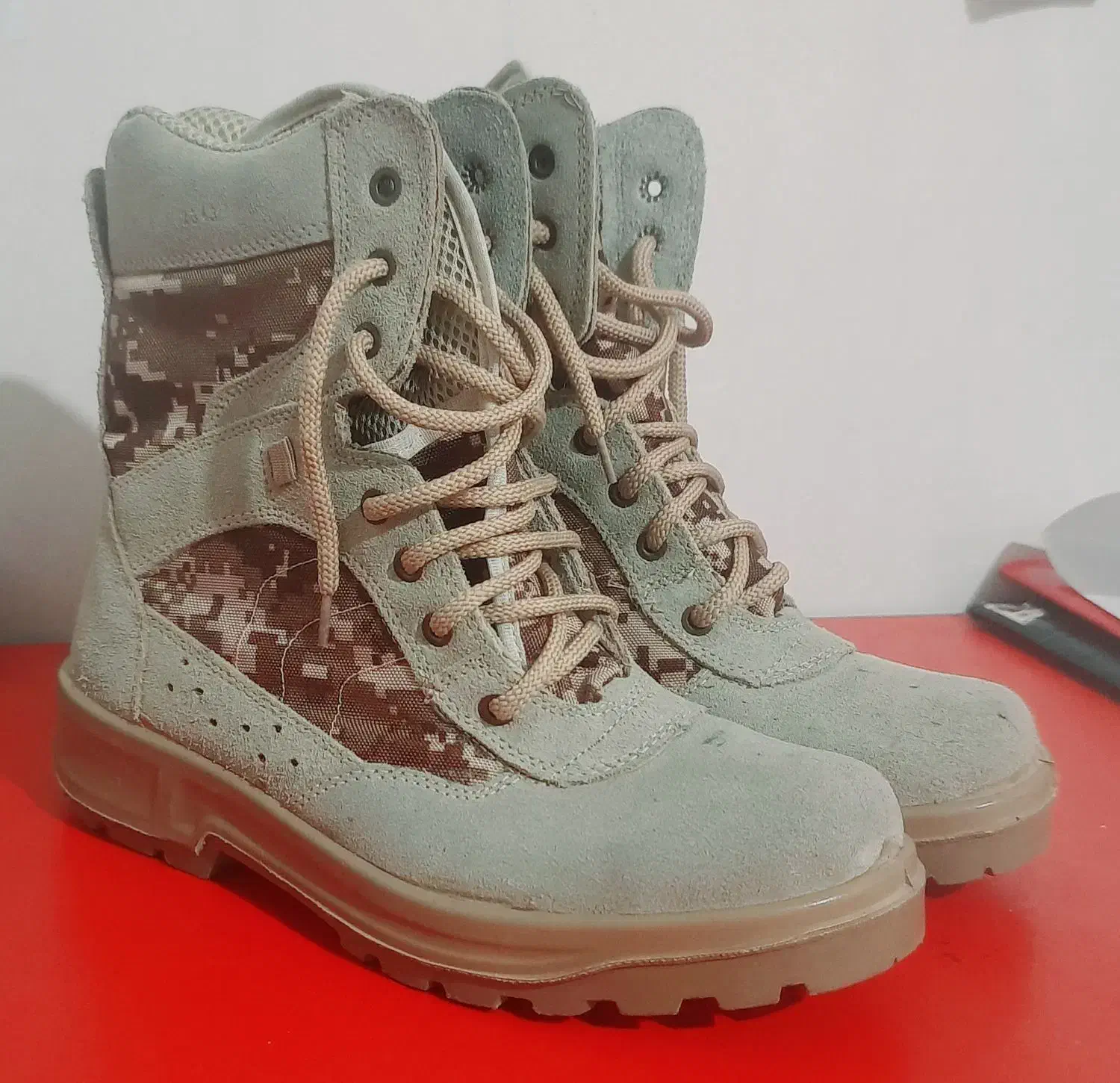 پوتین ساتر|کیف، کفش، کمربند|اقلید, |دیوار