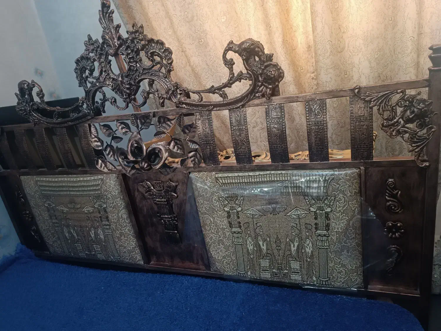 تخت فرفروژه دو نفره همراه با خوشخواب|تخت و سرویس خواب|مشهد, ثامن|دیوار