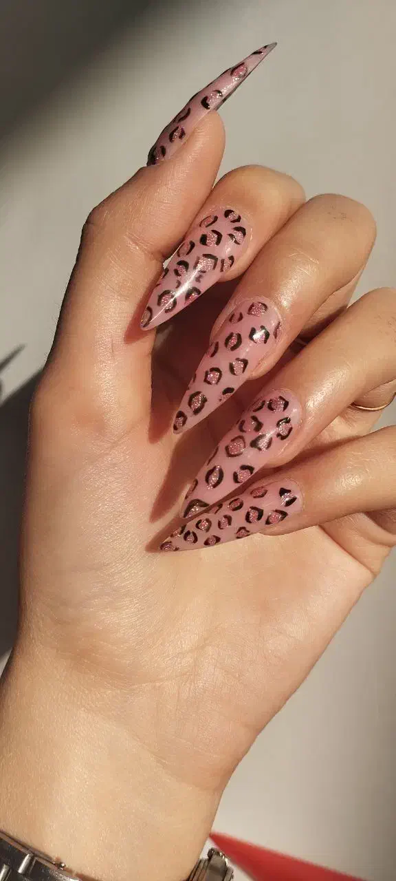 به ناخن‌هات استایل بده،زیبایی ازهمینجا آغازمیشه|خدمات آرایشگری و زیبایی|سقز, |دیوار