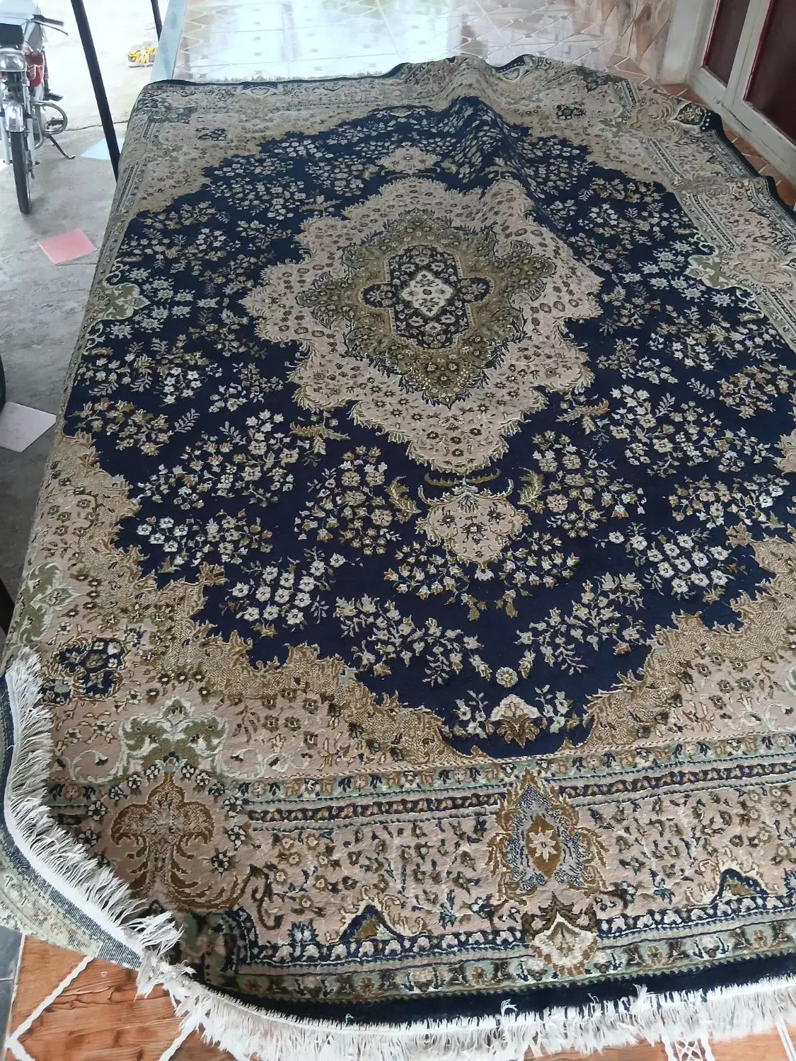 فرشی ۹متری تمیز|فرش|سیاهکل, |دیوار