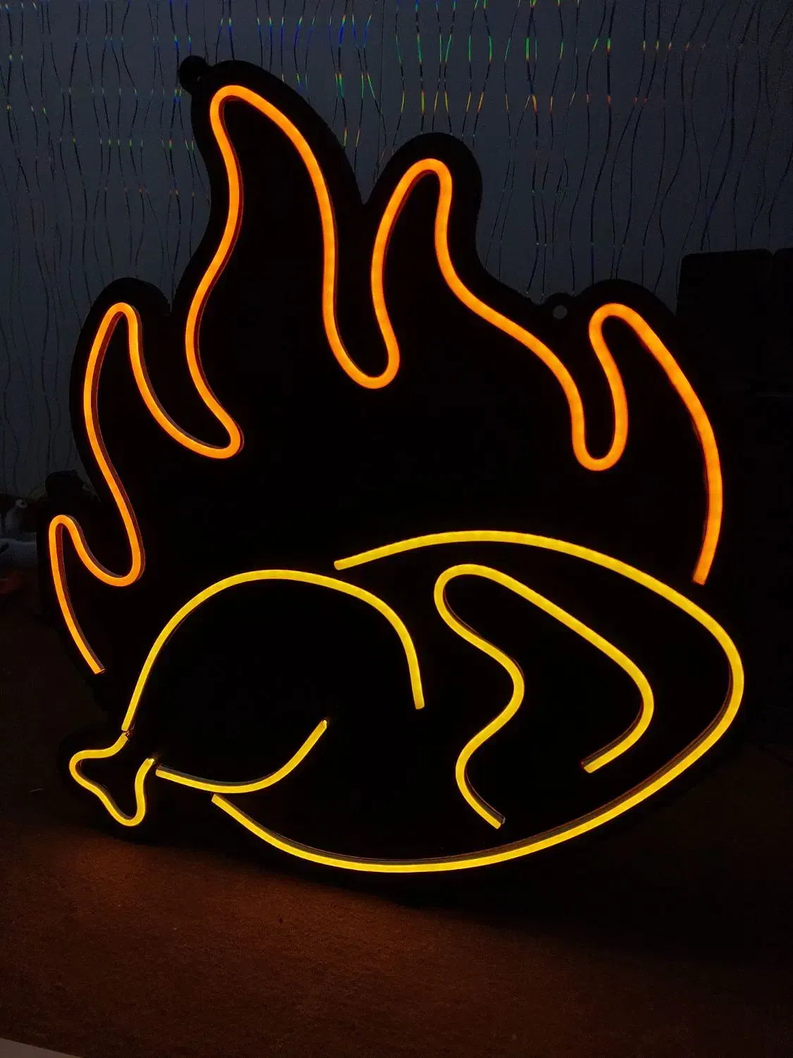 تابلو  نئون|ریسه و چراغ تزئینی|اسلام‌شهر, صادقیه|دیوار