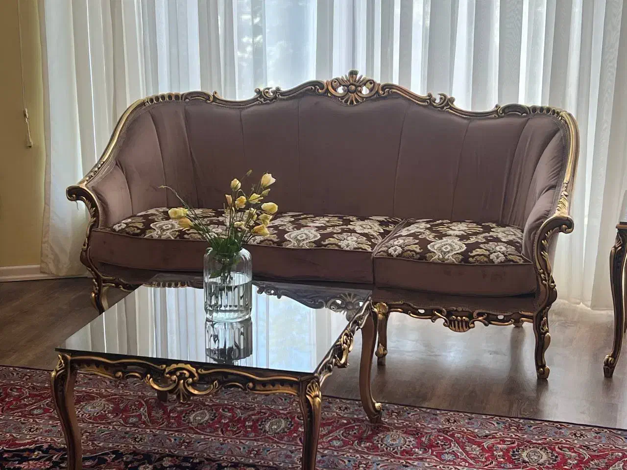 مبلمان کلاسیک مدل فرانسوی با غذاخوری ۸ نفره|مبلمان خانگی و میز عسلی|کرج, فاز ۲ مهرشهر|دیوار