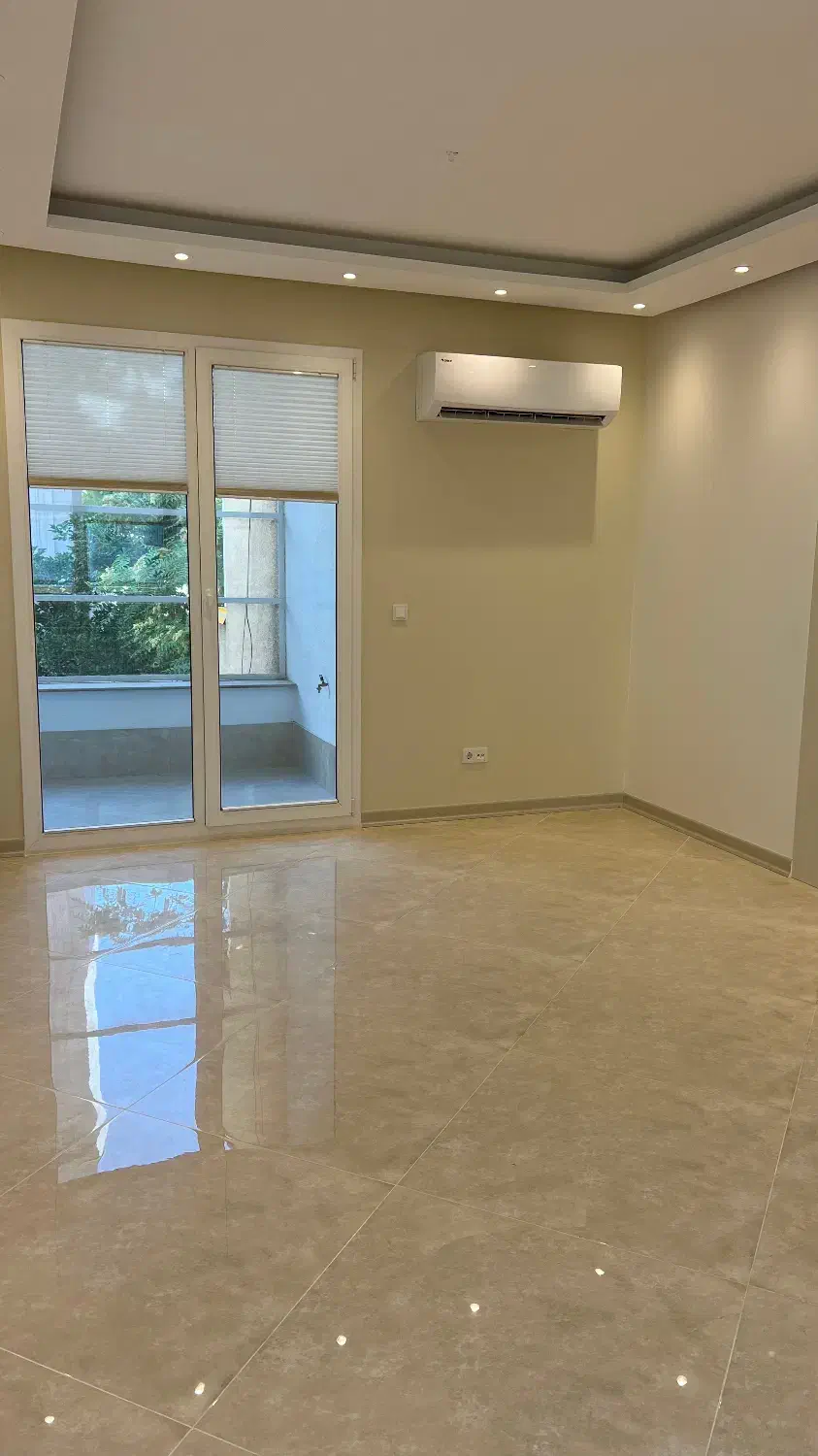 آپارتمان ۲ خوابه بازسازی کامل منظریه جنوبی