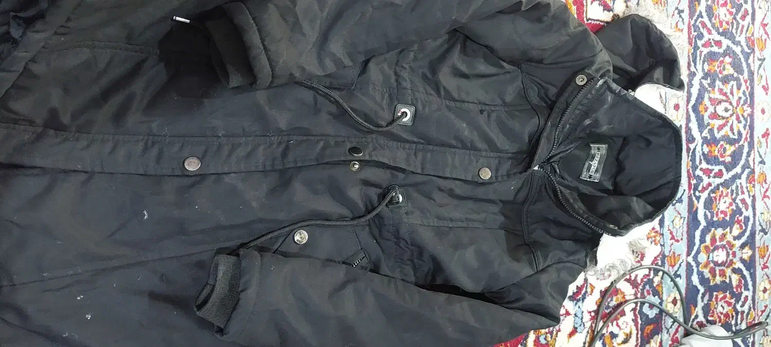 لباس وکفش|لباس|سرخنکلاته, |دیوار