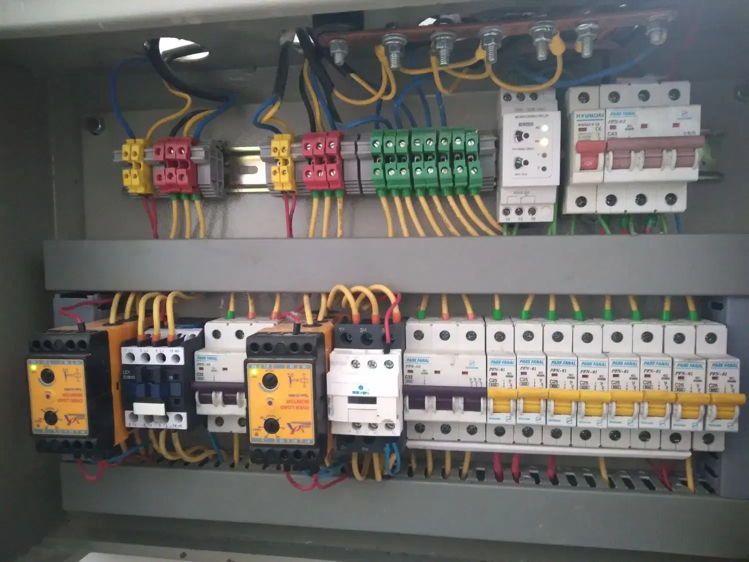 برق ساختمان ،نصب آیفون صوتی وتصویری|خدمات پیشه و مهارت|کرمانشاه, |دیوار