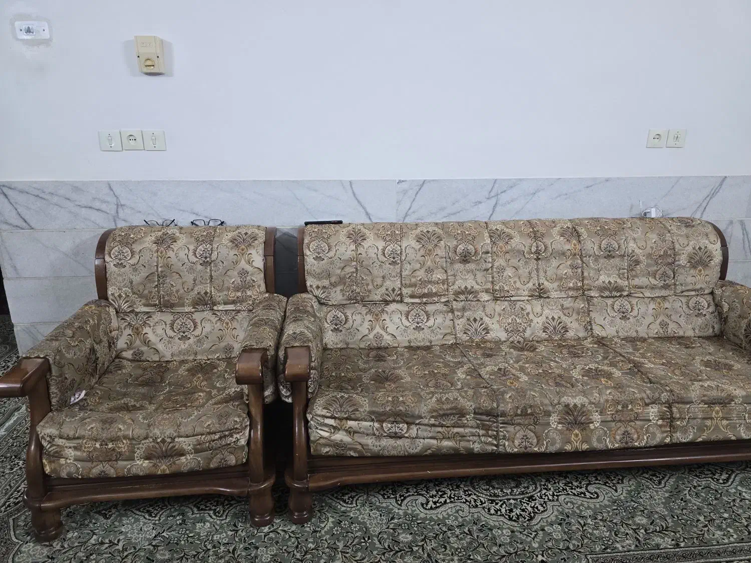 مبل ۷ نفره  چوب .چوفکا اردکان|مبلمان خانگی و میز عسلی|یزد, |دیوار