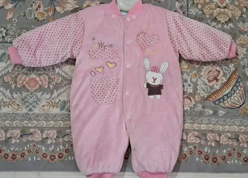 سرهمی نوزادی8ماه|کفش و لباس بچه|شیراز, دوکوهک|دیوار