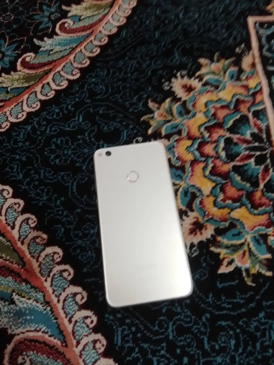 هونور ۸|موبایل|قم, نیروگاه|دیوار