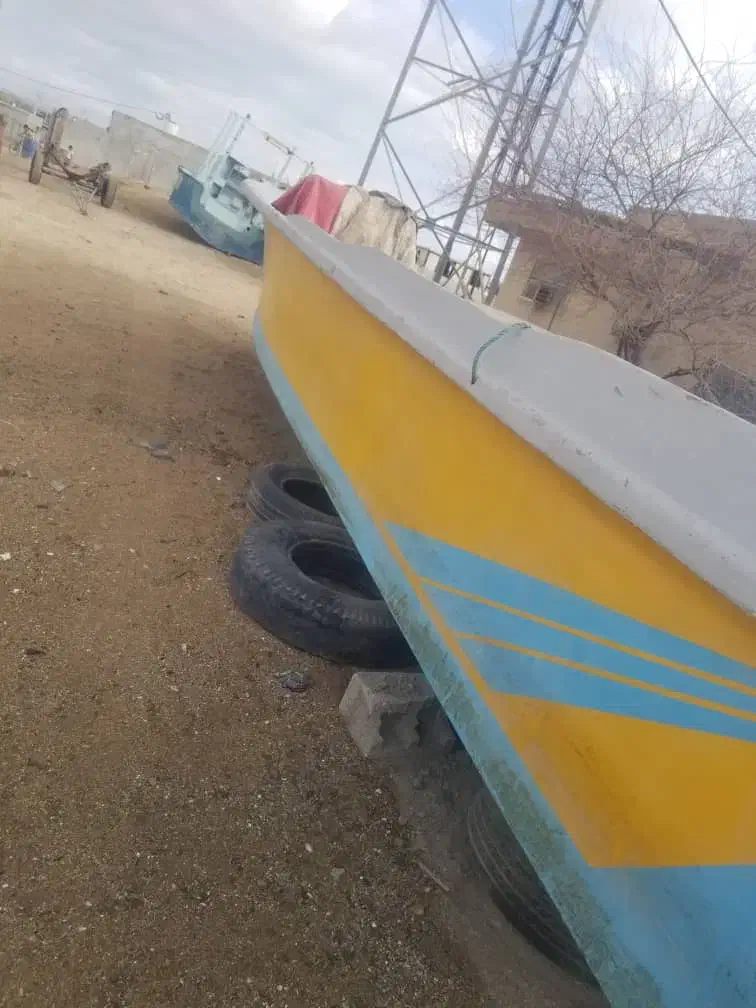 جلد قایق ۲۷ فوت|قایق و سایر وسایل نقلیه|قشم, |دیوار