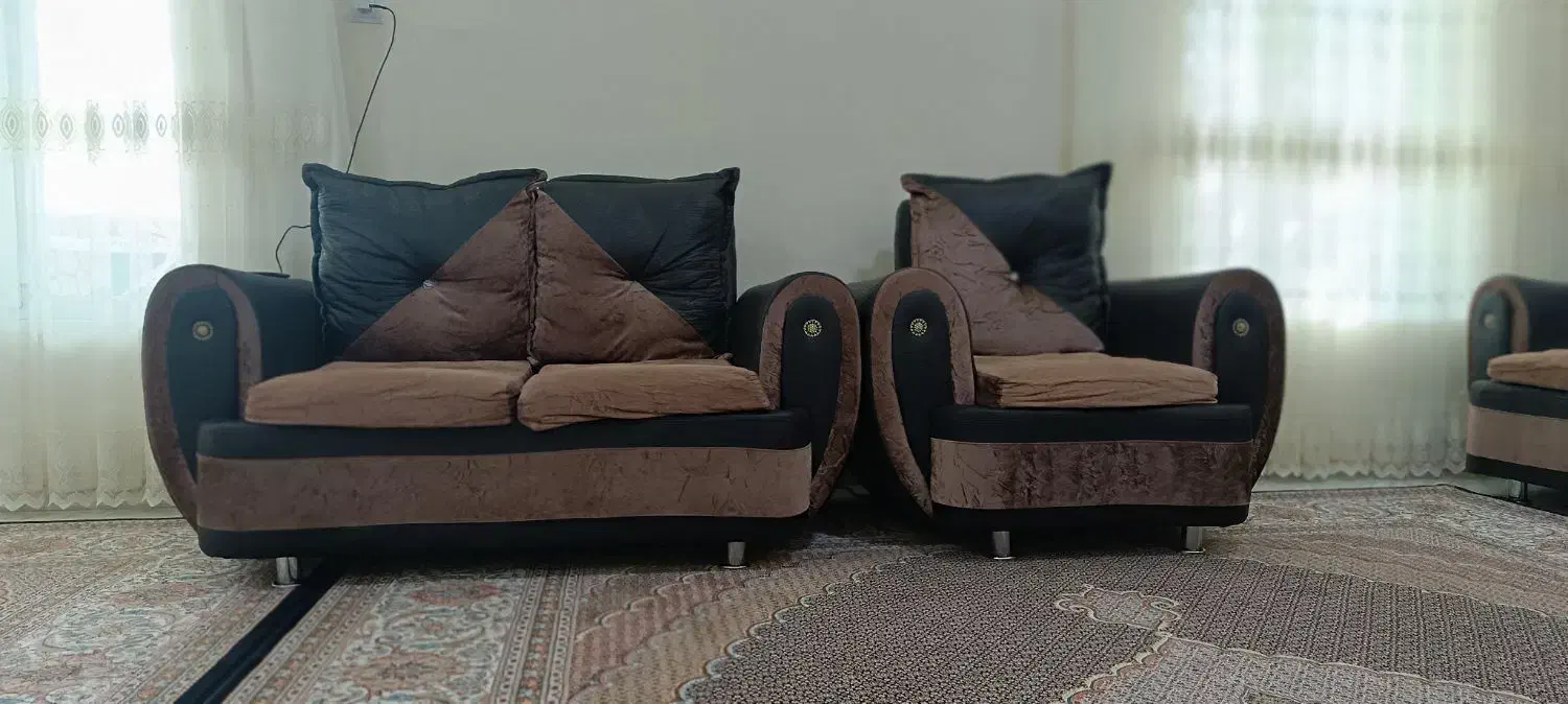 مبل و میز|مبلمان خانگی و میز عسلی|اصلاندوز, |دیوار