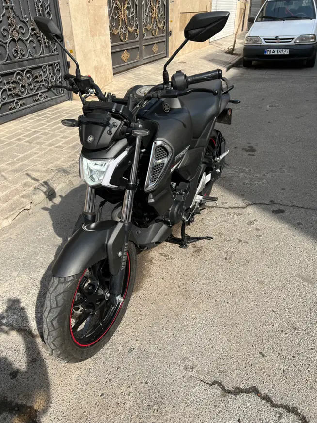 Yamaha fzs|موتورسیکلت|تهران, افسریه شمالی|دیوار
