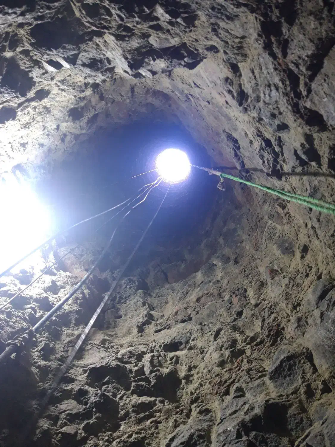 چاه کن با۱۵ سال سابقه درصورت نیاز فقط تماس|خدمات پیشه و مهارت|سنندج, |دیوار