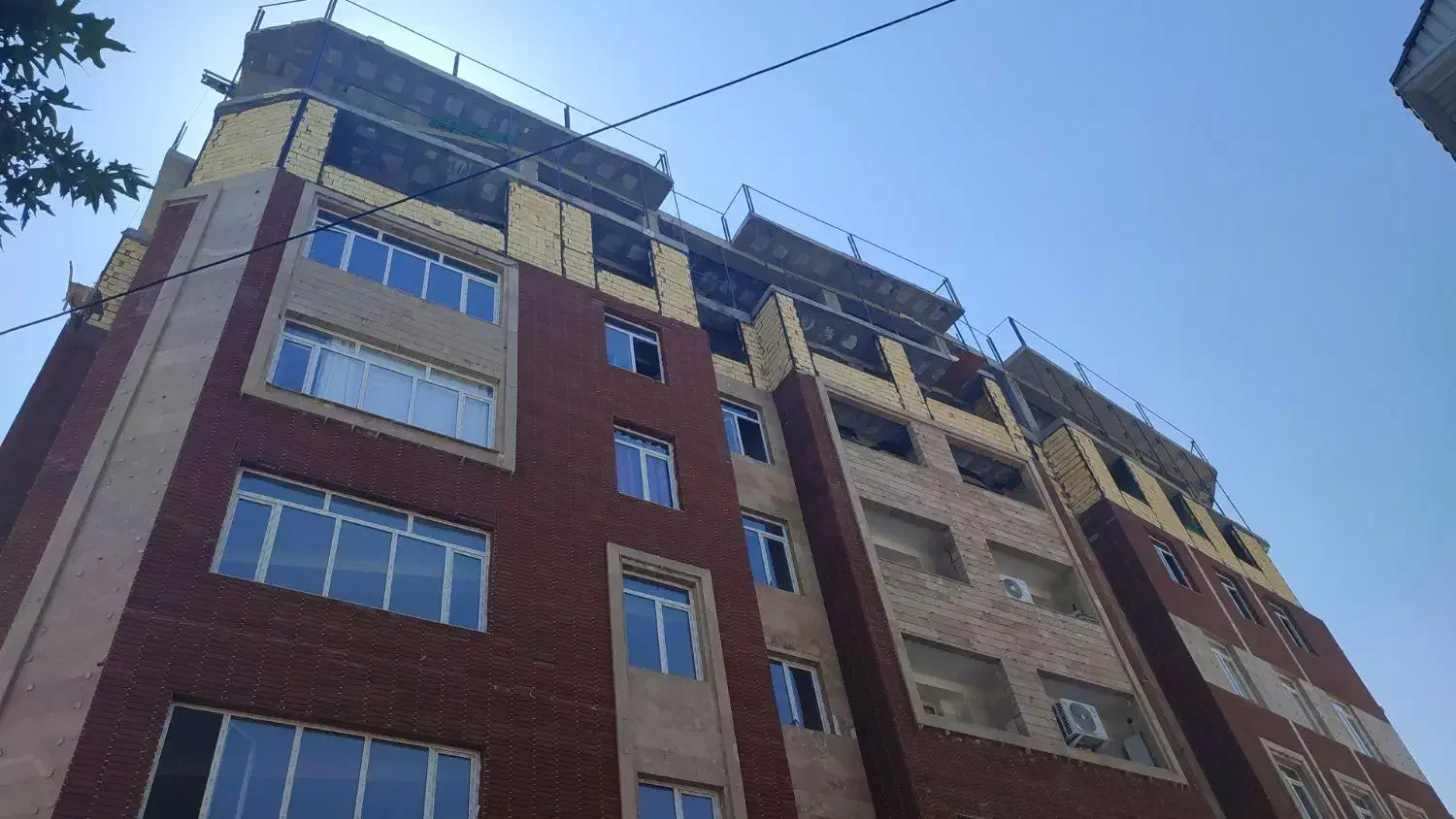 استخدام نگهبان ساختمان شیفت روز|استخدام سرایداری و نظافت|خرم‌آباد, |دیوار