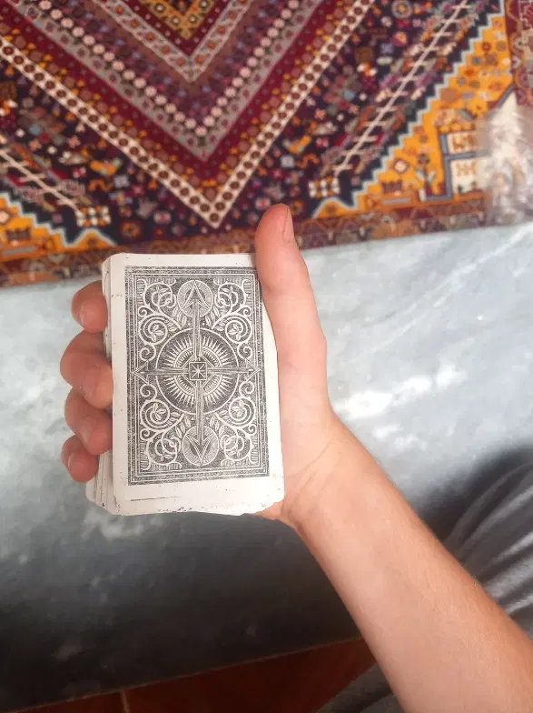 پاسور|اسباب‌‌بازی|فیروزآباد (فارس), |دیوار