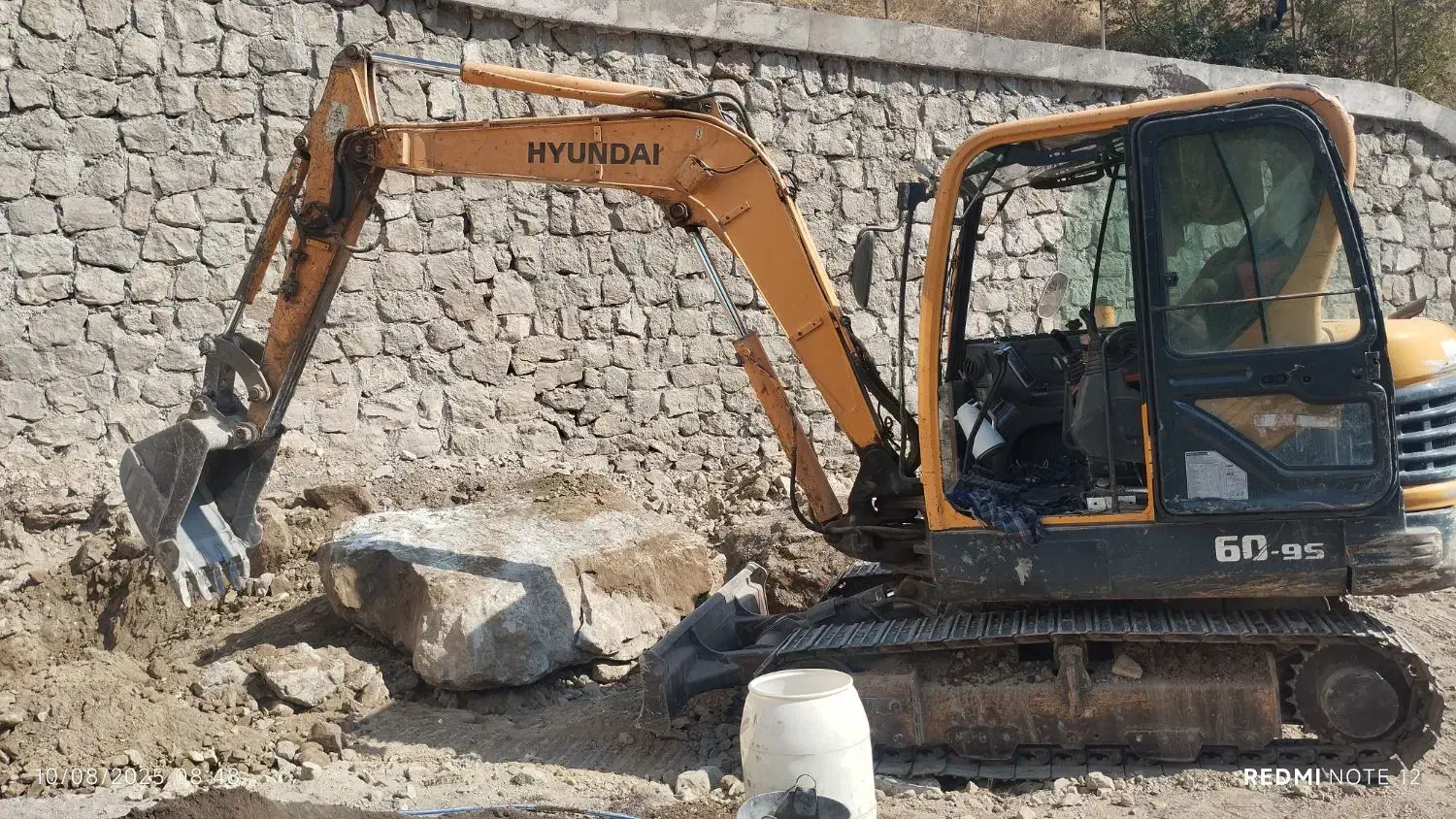 اجاره مینی بیل زنجیری باپیکور|خودرو سنگین|رشت, منظریه|دیوار