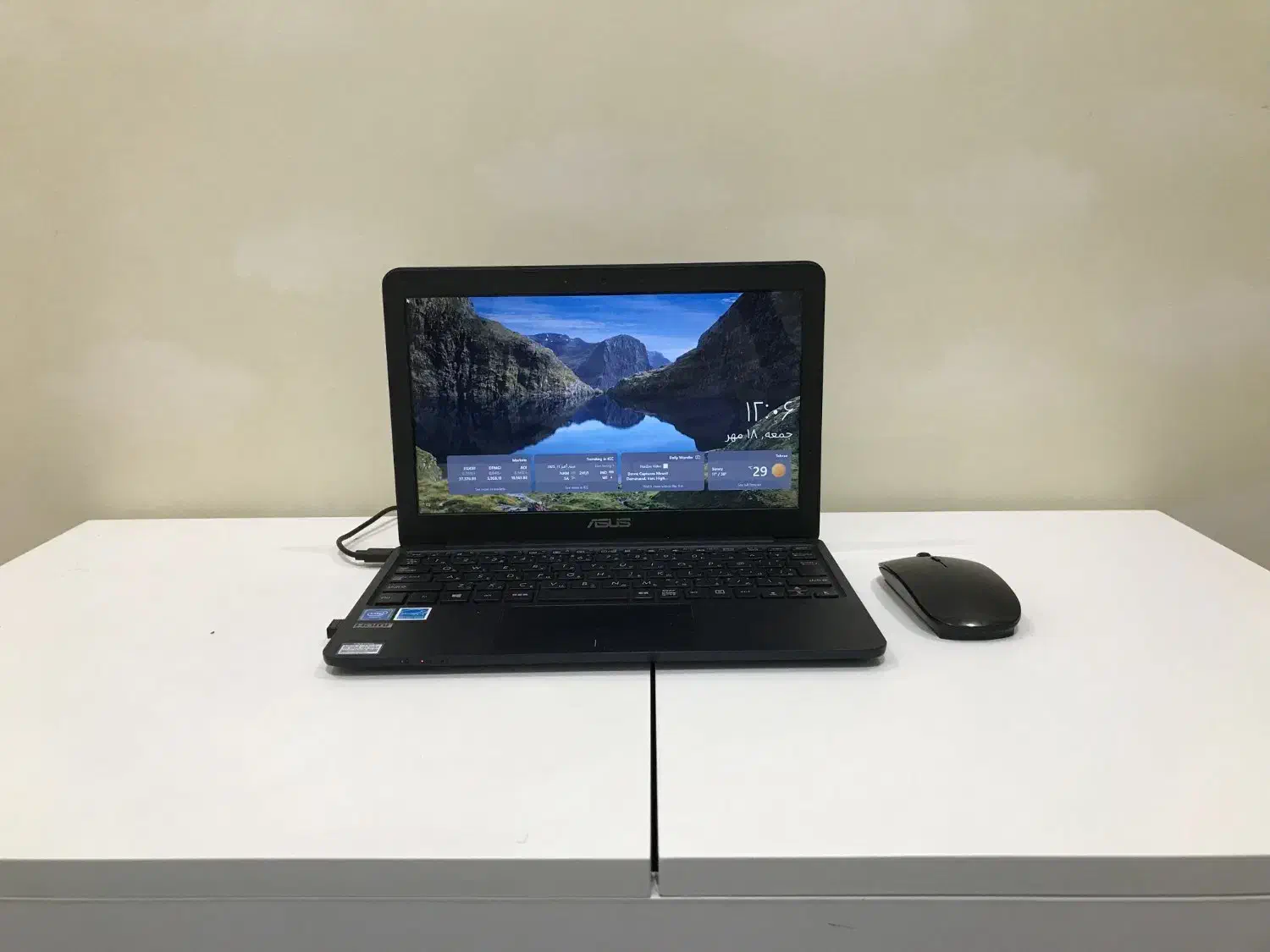 مینی لپ تاپ Asus E200HA با RAM4 و ویندوز 10 اصل|رایانه همراه|کرج, دهقان ویلا|دیوار