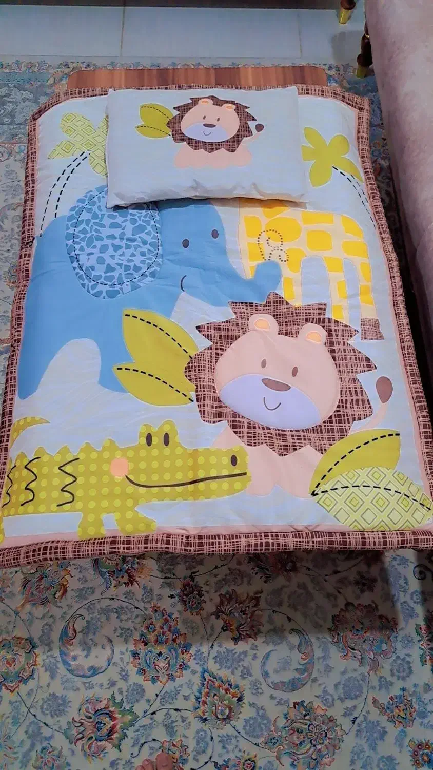 تشک بالش|رختخواب، بالش، پتو|اهواز, رسالت|دیوار