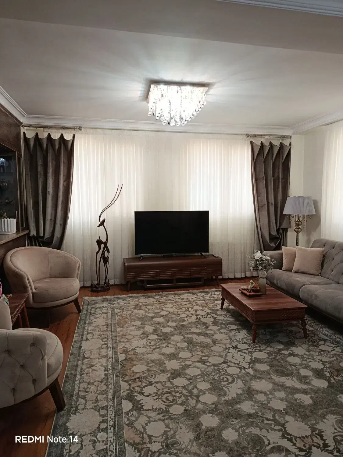 نصب انواع پرده|خدمات پیشه و مهارت|قم, بکایی|دیوار