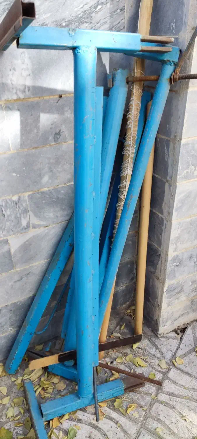 دار قالی|ابزارآلات|سنندج, |دیوار