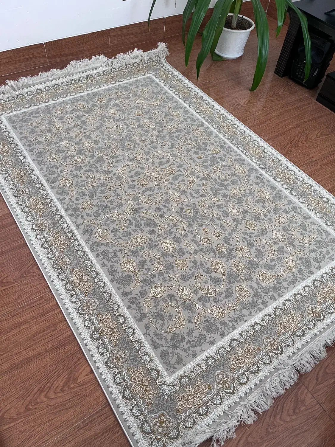 فرش|فرش|نجف‌آباد, یزدانشهر|دیوار